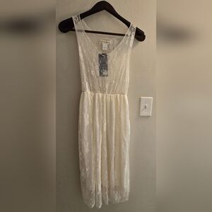 Anna-Kaci Women's Size M/L Cream Sleeveless Lace Dress